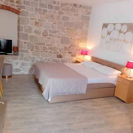 Apartment Andela Kaštela Esterno foto