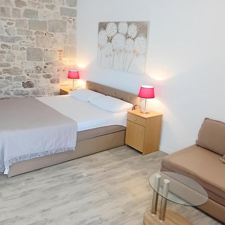 Apartment Andela Kaštela Esterno foto